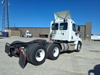2019 Freightliner CASCADIA 125