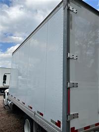 2019 International 4300 LP