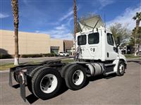 2018 Freightliner CASCADIA 125