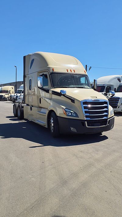 2019 Freightliner NEW CASCADIA PX12664