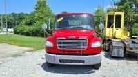 2018 Freightliner M2 106