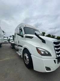 2020 Freightliner NEW CASCADIA 126
