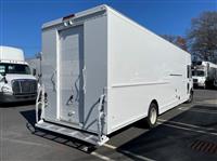 2017 Freightliner MT55
