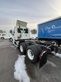 2020 Freightliner CASCADIA 125