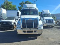 2018 Freightliner CASCADIA 125
