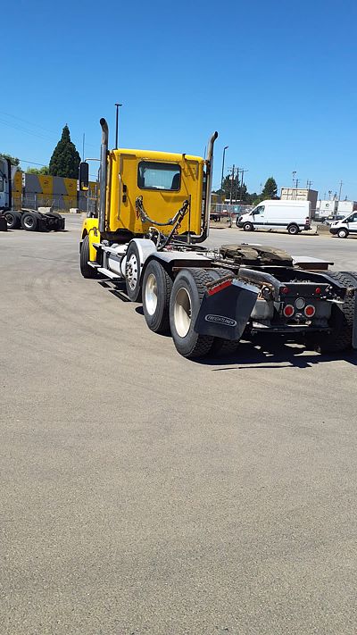 2020 Freightliner 122SD