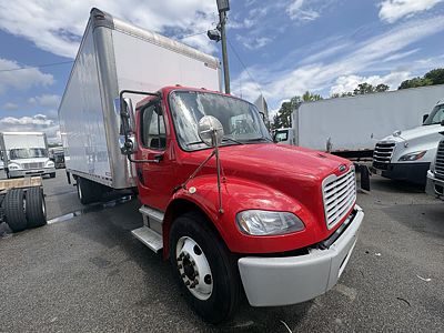 2017 Freightliner M2 106