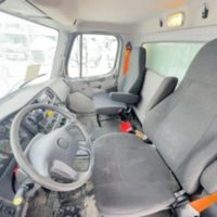 2020 Freightliner M2 106