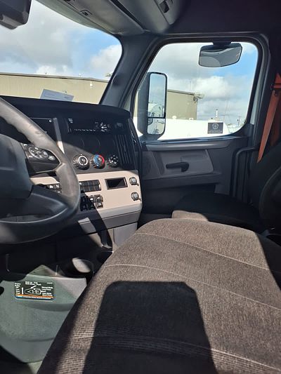 2021 Freightliner NEW CASCADIA PX12664