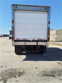 2018 Freightliner M2 106
