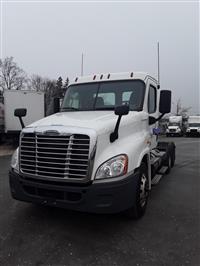 2018 Freightliner CASCADIA 125