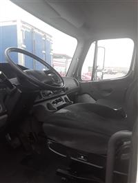 2018 Freightliner M2 106