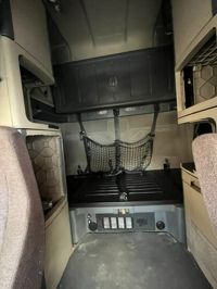 2019 Freightliner CASCADIA 125