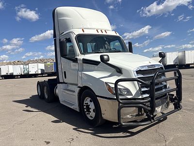 2021 Freightliner NEW CASCADIA PX12664