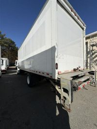 2019 Freightliner M2 106