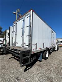 2018 Freightliner M2 106