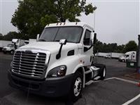 2018 Freightliner CASCADIA 113