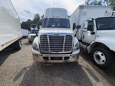 2019 Freightliner CASCADIA 125