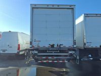 2018 Freightliner M2 106