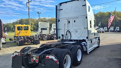2021 Freightliner NEW CASCADIA PX12664