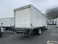 2017 Freightliner M2 106