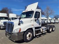 2018 Freightliner CASCADIA 125