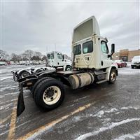 2018 Freightliner CASCADIA 113