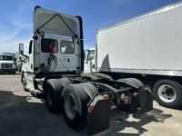 2020 Freightliner NEW CASCADIA PX12664