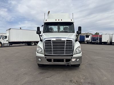 2020 Freightliner CASCADIA 125