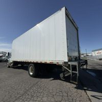 2021 Freightliner M2 106