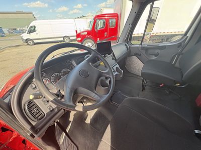2020 Freightliner M2 106