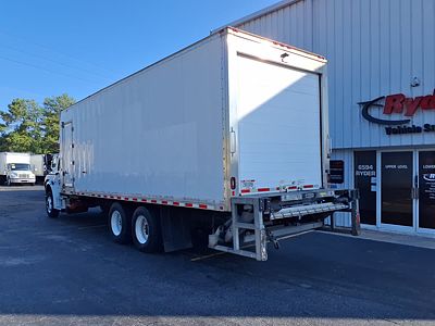 2019 Freightliner M2 106