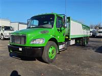 2013 Freightliner M2 106