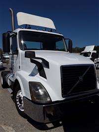 2016 Volvo VNL42T