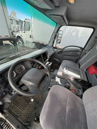 2018 Isuzu NPR HD