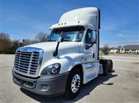 2018 Freightliner CASCADIA 125