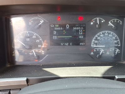 2020 Volvo VHD64BT300