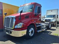 2018 Freightliner CASCADIA 113