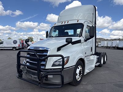 2021 Freightliner NEW CASCADIA PX12664