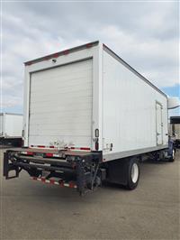 2015 Freightliner M2 106