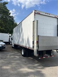 2019 Freightliner M2 106