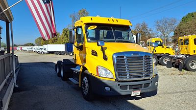 2018 Freightliner CASCADIA 113