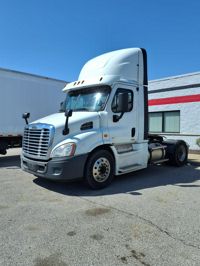 2019 Freightliner CASCADIA 113