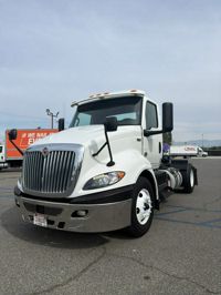 2019 International RH613
