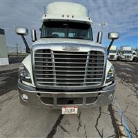 2018 Freightliner CASCADIA 125