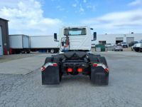 2019 International RH613