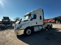 2020 Freightliner NEW CASCADIA 116