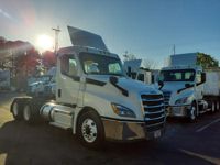 2019 Freightliner NEW CASCADIA PX12664