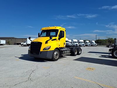 2020 Freightliner NEW CASCADIA 116