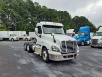2019 Freightliner CASCADIA 125